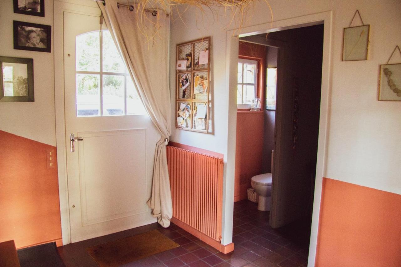 Bed and Breakfast Les Jardins De Beaumont Hem Esterno foto