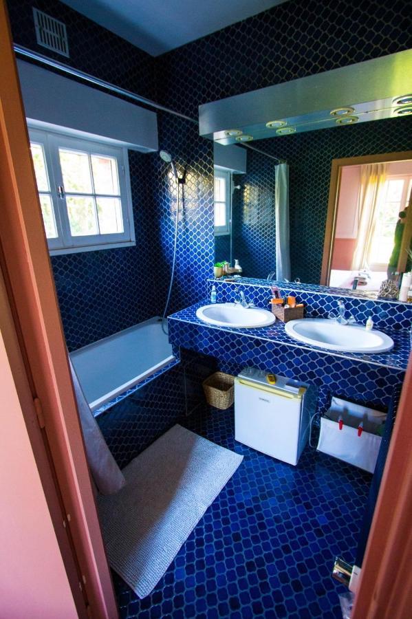 Bed and Breakfast Les Jardins De Beaumont Hem Esterno foto