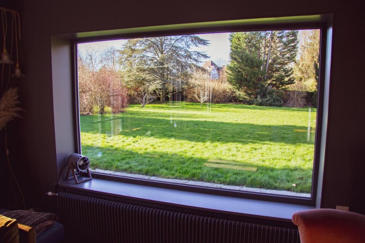 Bed and Breakfast Les Jardins De Beaumont Hem Esterno foto